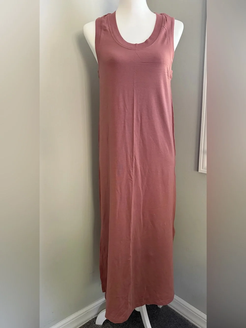 lululemon athletica Mauve Pink Sleeveless Maxi Dress